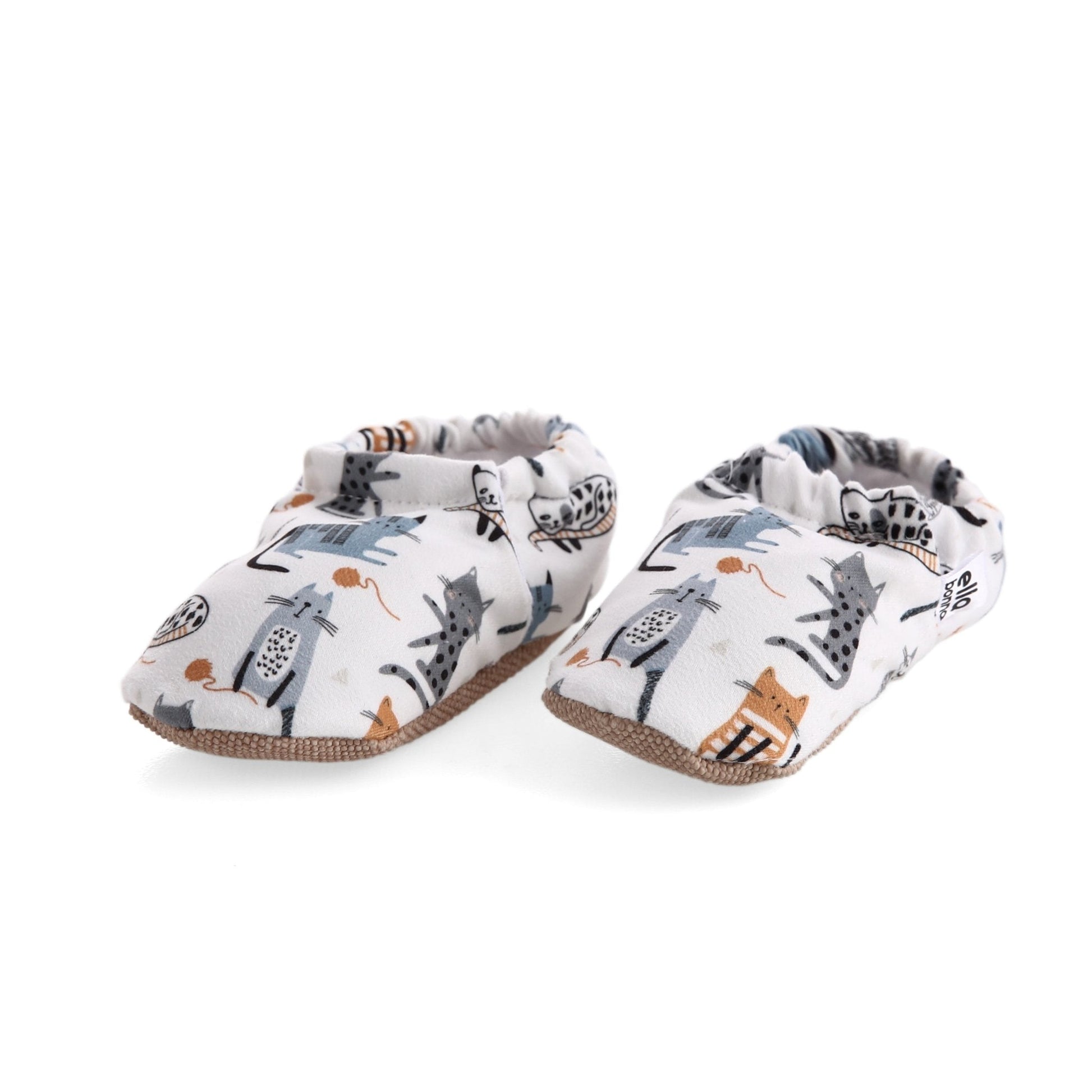 Cats Patterned Baby Booties