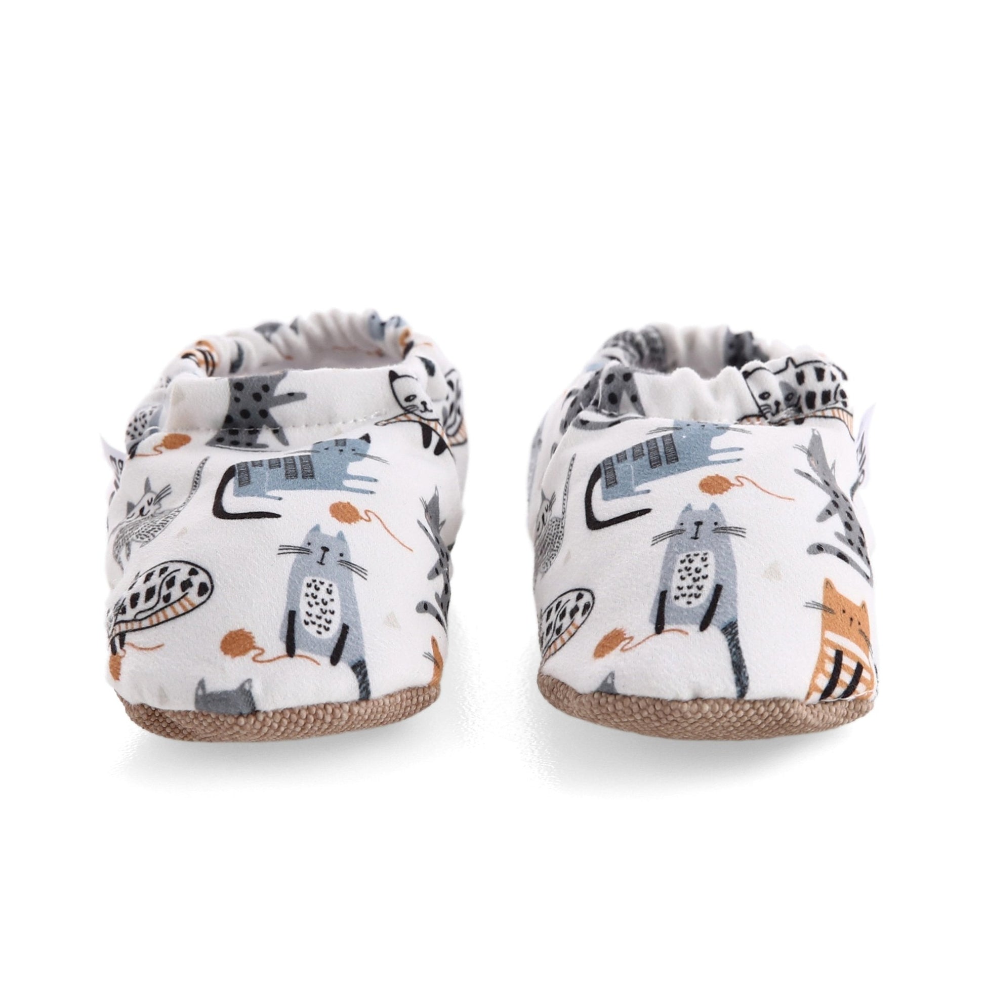Cats Patterned Baby Booties